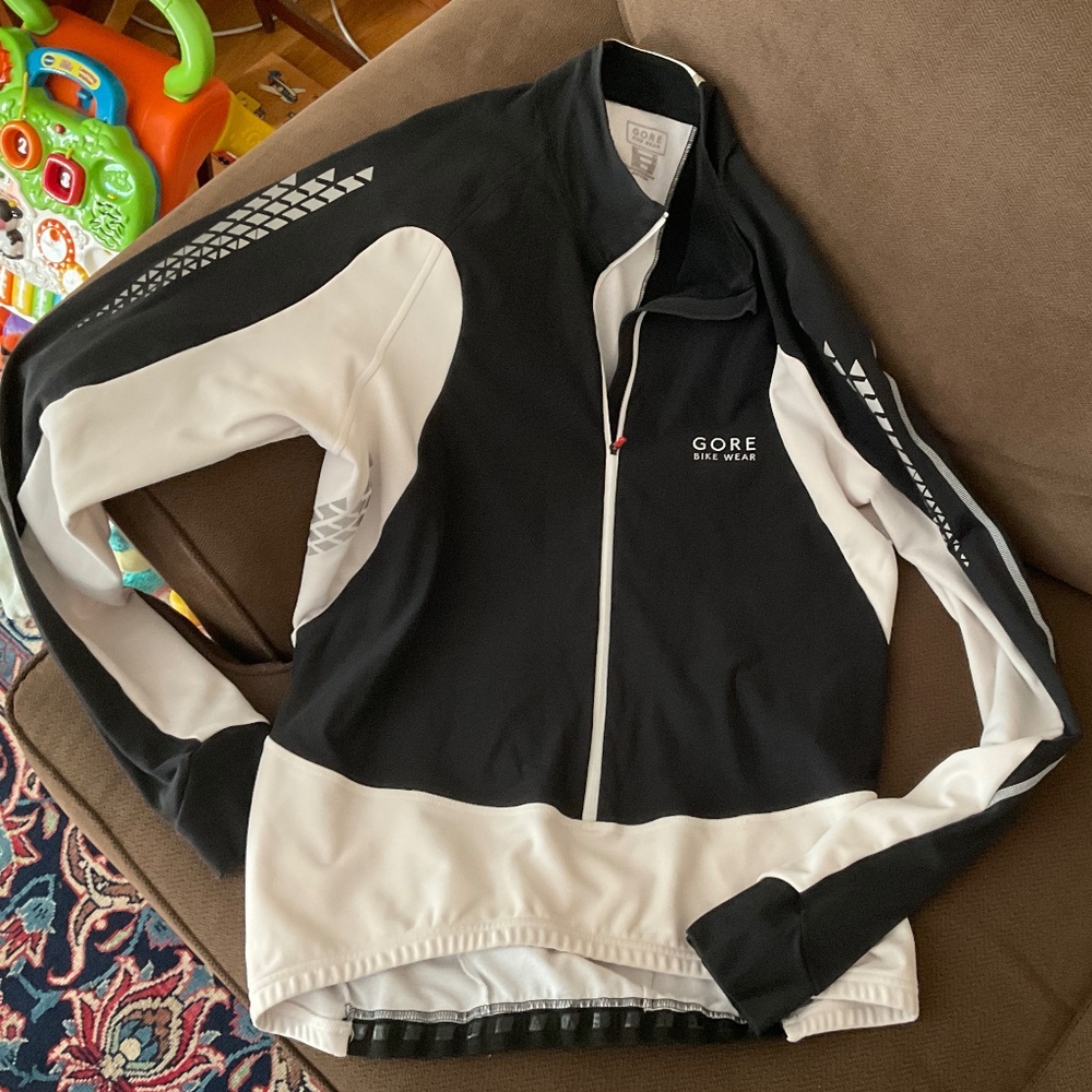 Mens Black and White Gore Bike Wear Pullover